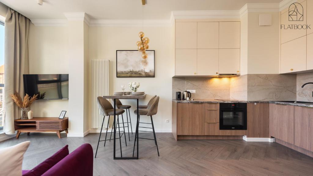 Kuchyňa alebo kuchynka v ubytovaní Flatbook - City Center Apartments Granaria I