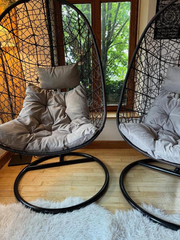 Gîte au Manoir des Sens avec bain nordique jacuzzi sur terrasse privée – photo 17