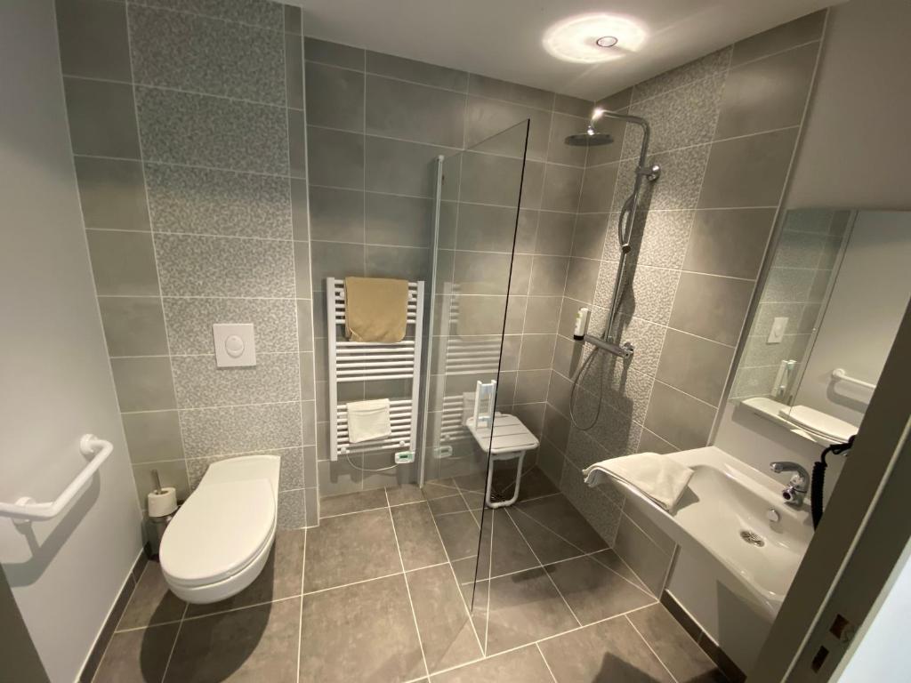 Logis Relais Saint Michel - Double Room - Disability Access