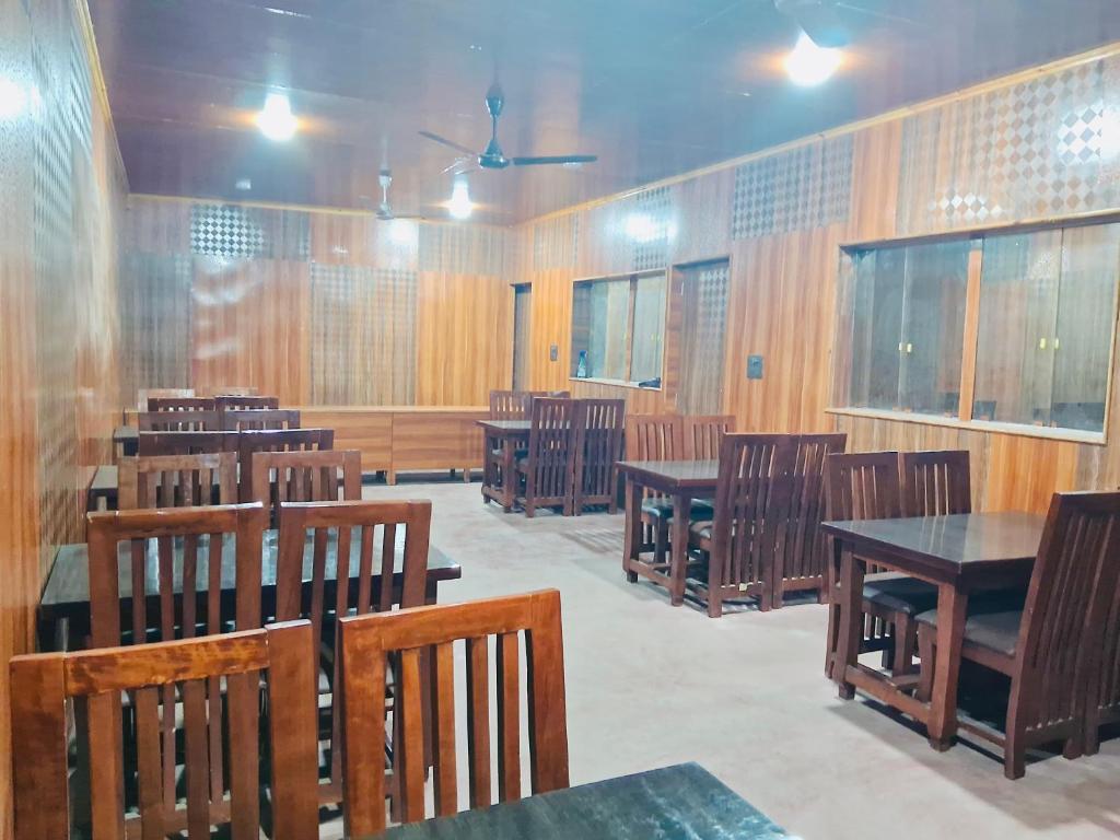 Restaurace v ubytování New Sahil