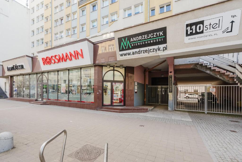 Supermarket alebo iný obchod pri apartmáne alebo v okolí