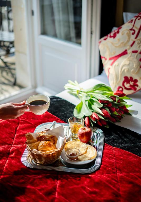 Hotel de L'Empereur by Malone - Resim 43