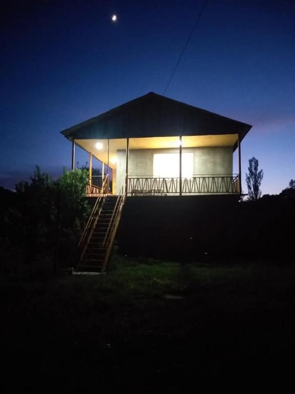 Budova, kde se the luxury tent nachází