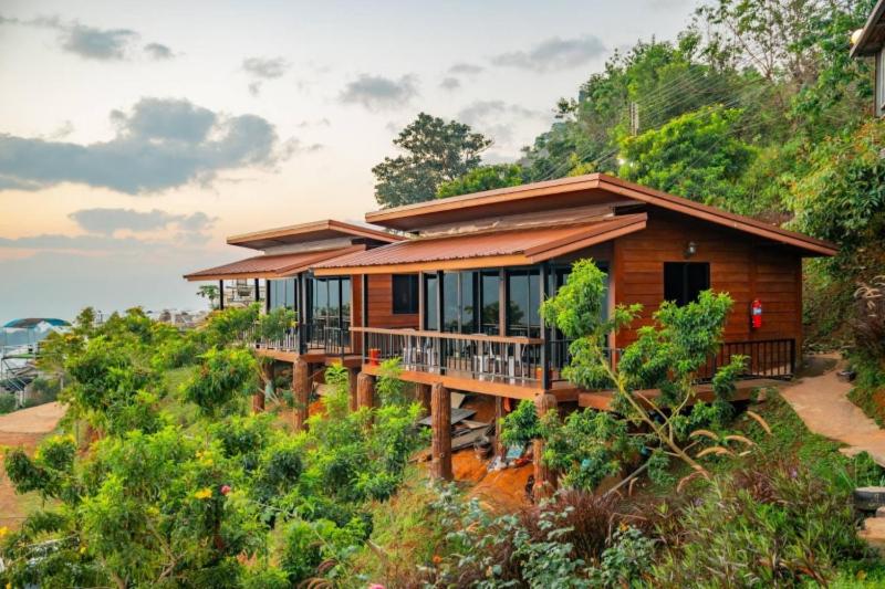 Fotografie z fotogalerie ubytování Rai Fah Dao Homestay Moncham v destinaci Chiang Mai