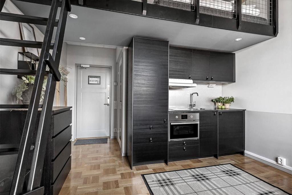 Kuchyň nebo kuchyňský kout v ubytování Forenom Aparthotel Stockholm Bromma