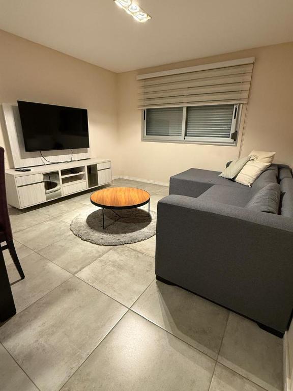 Departamento 3 Habitaciones Zona Cincuentenario