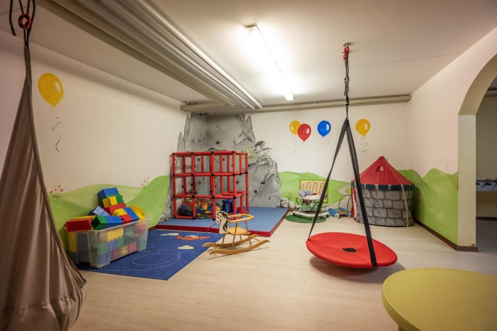 Dětský klub v ubytování Ferienwohnanlage Oberaudorf B 3 mit Hallenbad und Sauna