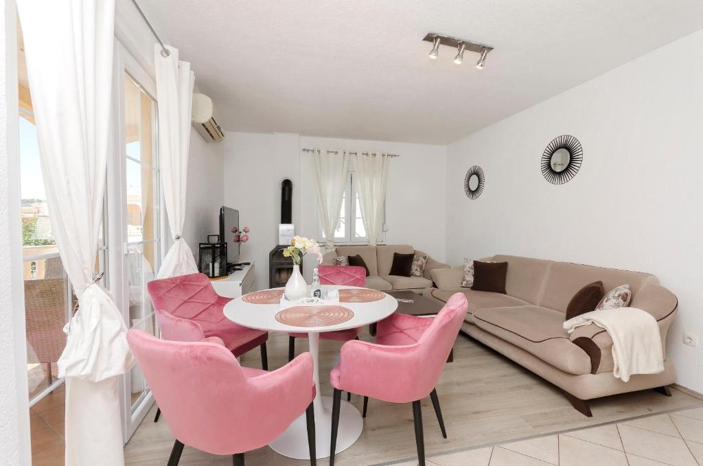 Posezení v ubytování Apartments Ani