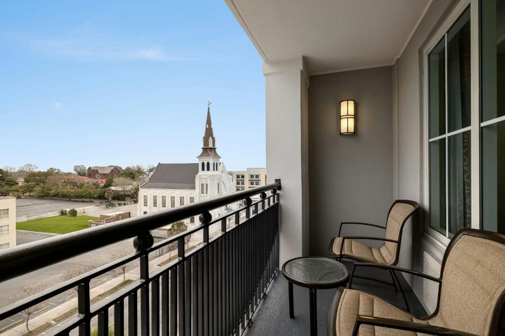 Courtyard by Marriott Charleston Historic District - 