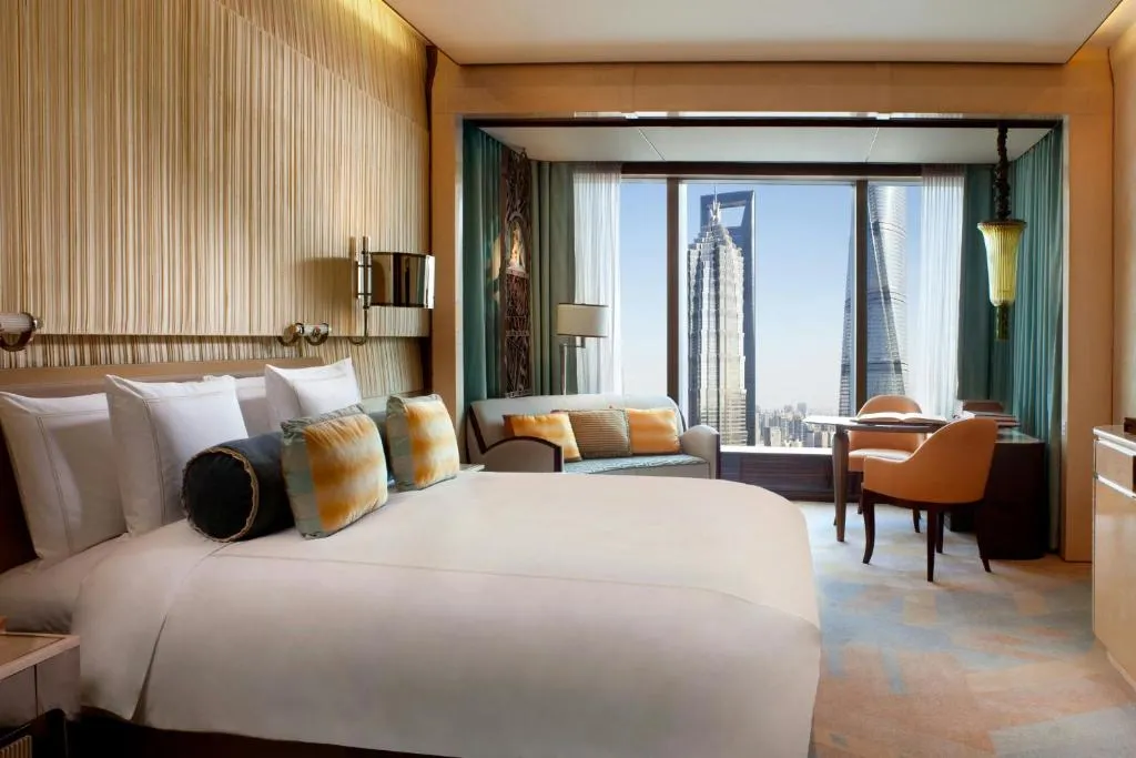 City Light View King Room