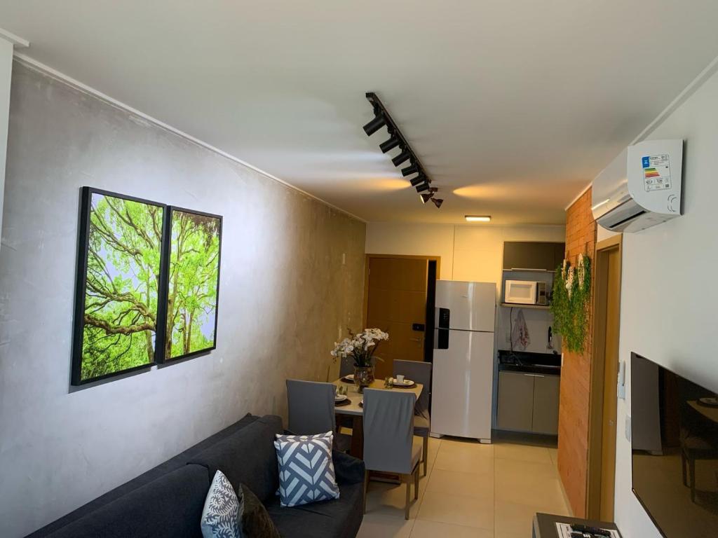 Kuchyň nebo kuchyňský kout v ubytování Quarto e Sala na Ponta Verde e Pajuçara