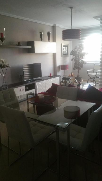 Kuchnia lub aneks kuchenny w obiekcie Apartamento Eduardo Dato