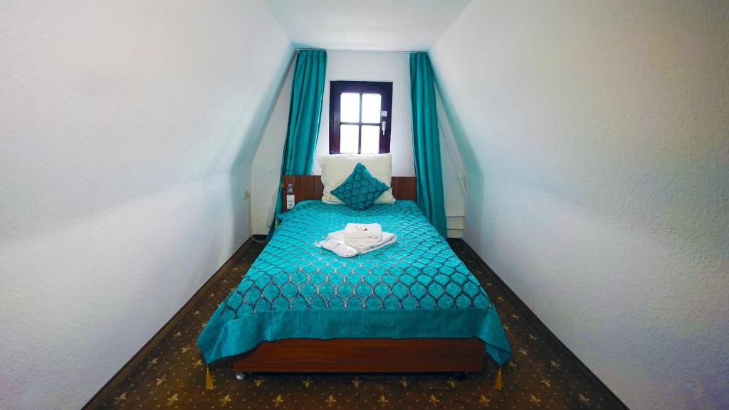 Hotel und Restaurant Löwenbräu Köln - Resim 45