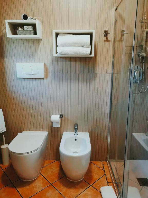 Koupelna v ubytování Hotel Piscina La Suite