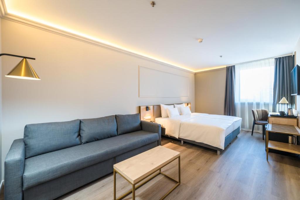 Expo Tower by Mellow Mood Hotels - Resim 36