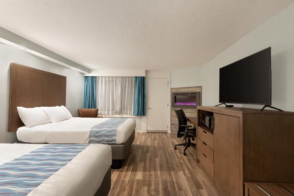 Gatlinburg River Inn photo