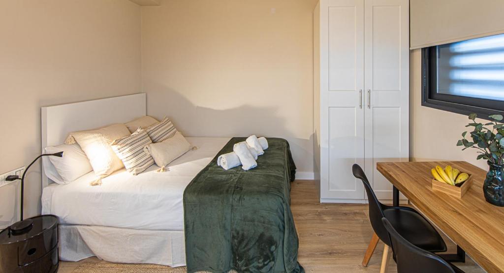 Posteľ alebo postele v izbe v ubytovaní Barcelona Touch Apartments - Campalans