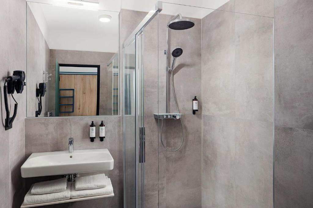 
Double Room with Balcony (2 Adults + 1 Child)
