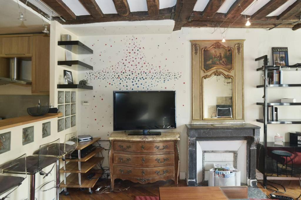 Gallery image of Le Charme Intemporel in Paris