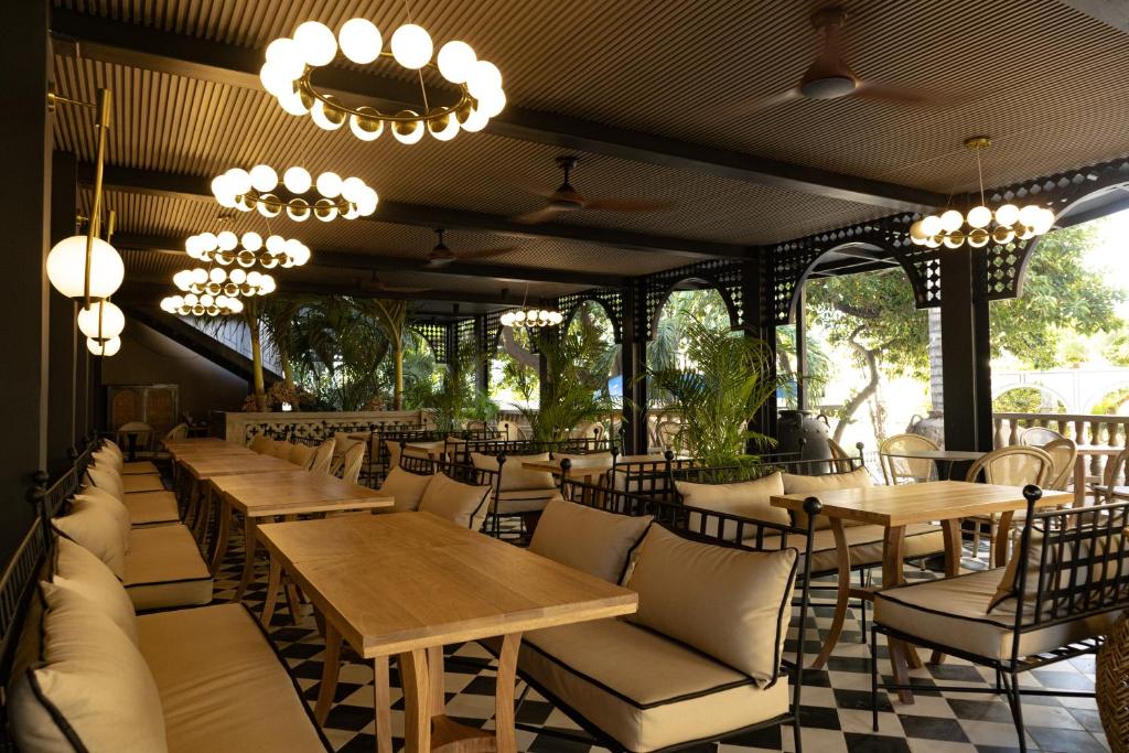 Restaurace v ubytování Hotel Caribe by Faranda Grand, a member of Radisson Individuals