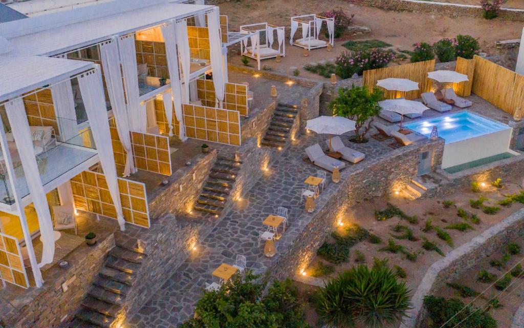 The swimming pool at or close to Canal Suites