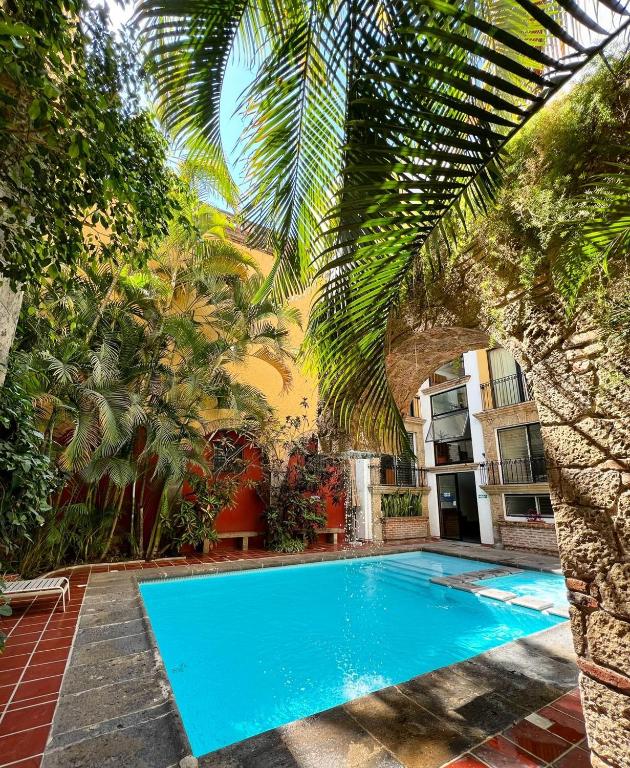 Bazén v ubytování Hotel de Mendoza nebo v jeho okolí