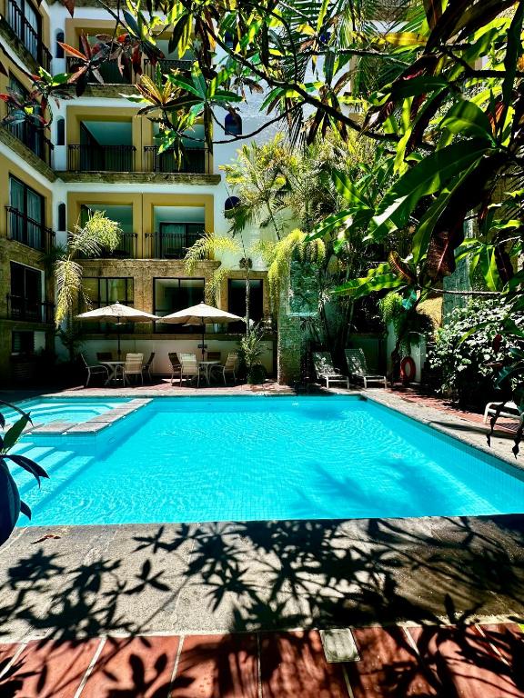 Bazén v ubytování Hotel de Mendoza nebo v jeho okolí