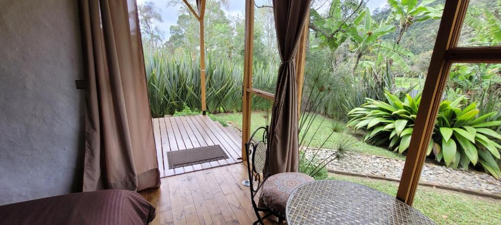 Zahrada ubytování Exclusivo Cocora con Jacuzzi Salento Quindio