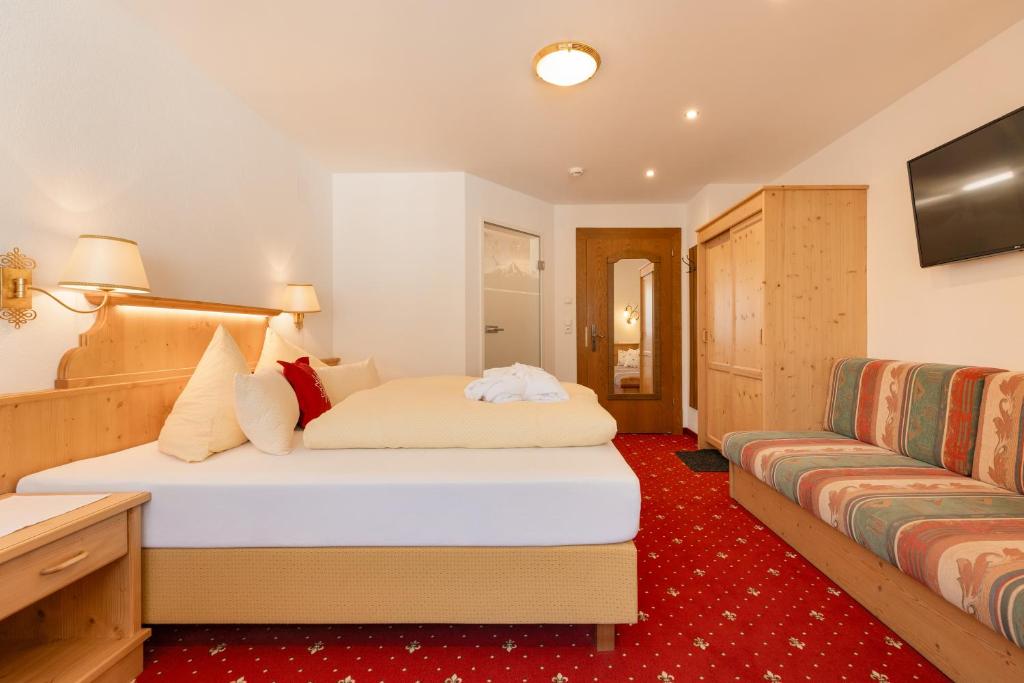 Hotel Pinzger Tux - 17