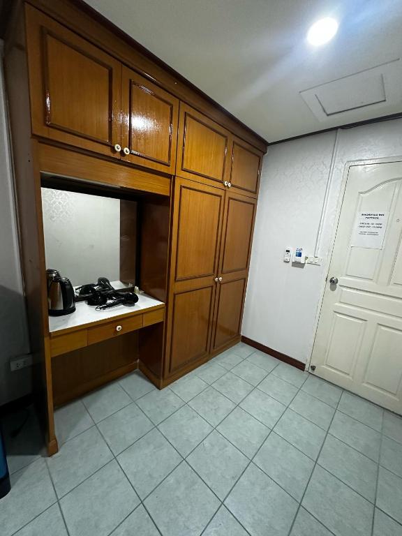 MAGNIFICo INN PATTAYA - Resim 12