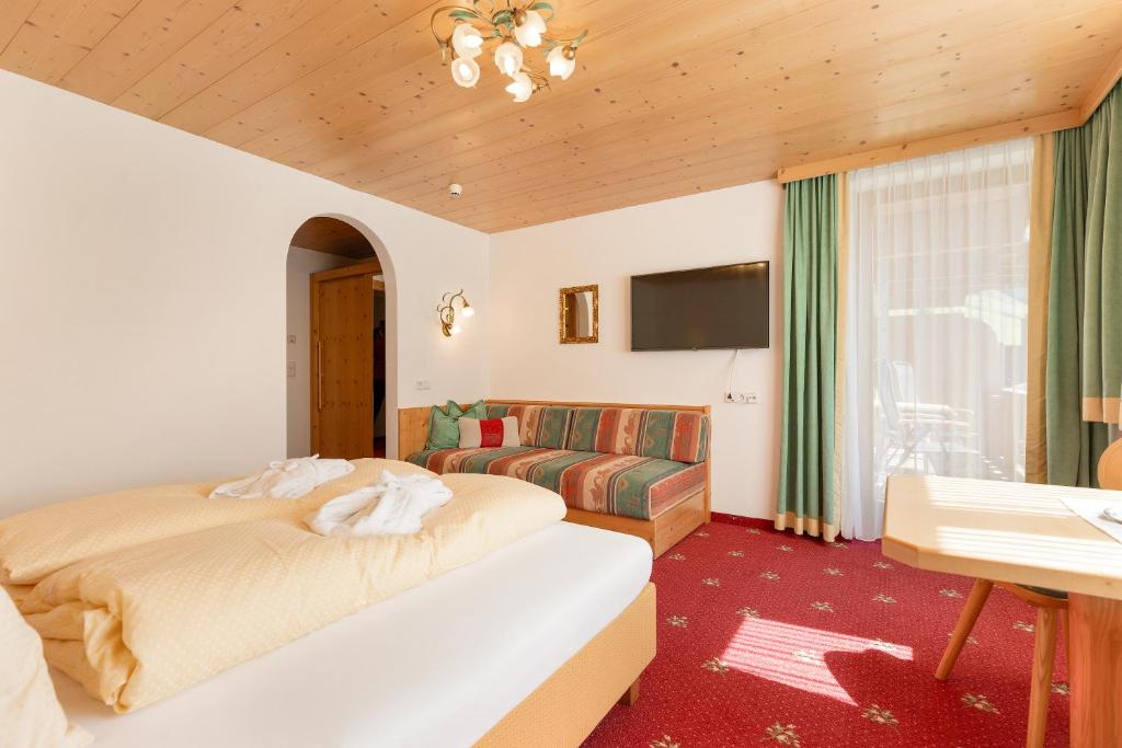 Hotel Pinzger Tux - 7