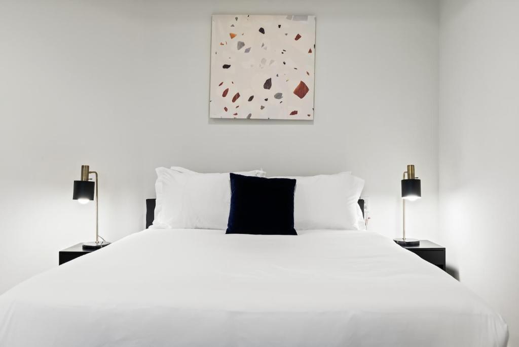 Postel nebo postele na pokoji v ubytování Kasa The Addison San Francisco