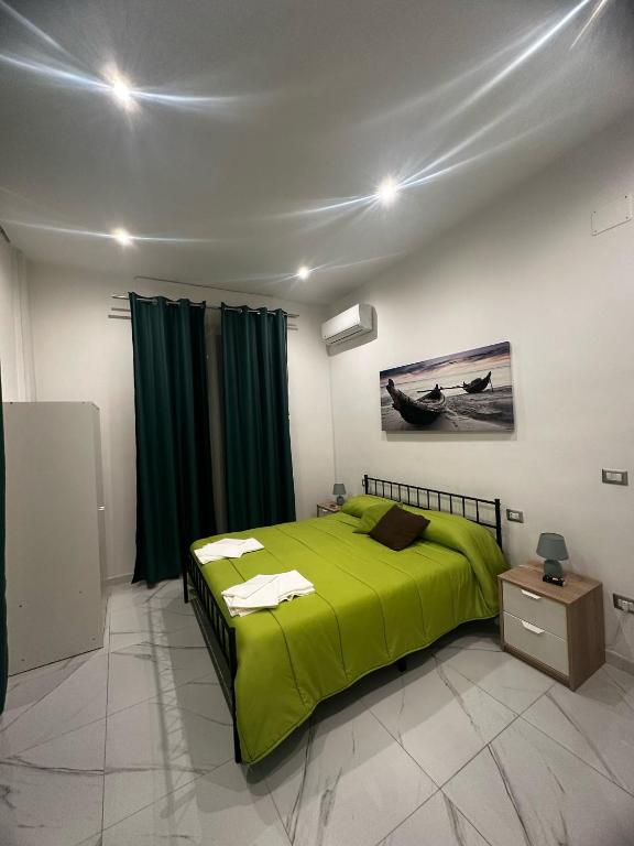 M2 APARTMENT