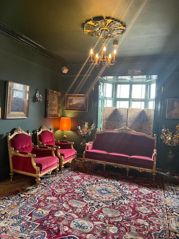 Queens Court Hotel - Resim 44