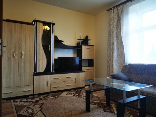 Μια τηλεόραση ή/και κέντρο ψυχαγωγίας στο Szkolna 9A, nr2