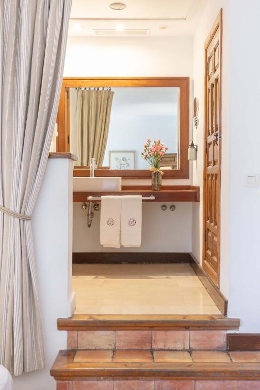 Hotel Puerta de la Luna - 5