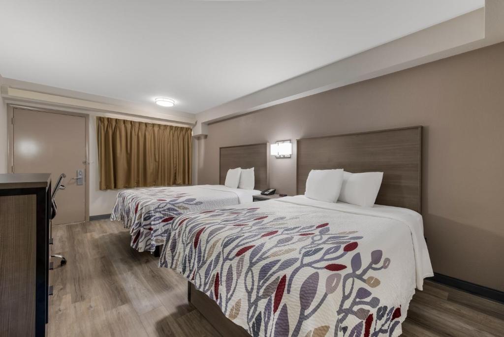 Red Roof Inn Hickory - Deluxe Kamer Met 2 Queensize Bedden, Niet-roken
