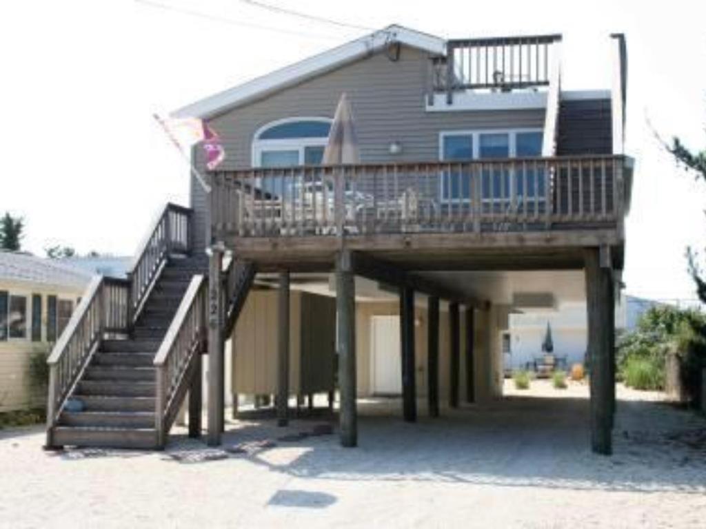 Hoone, kus puhkemaja asub