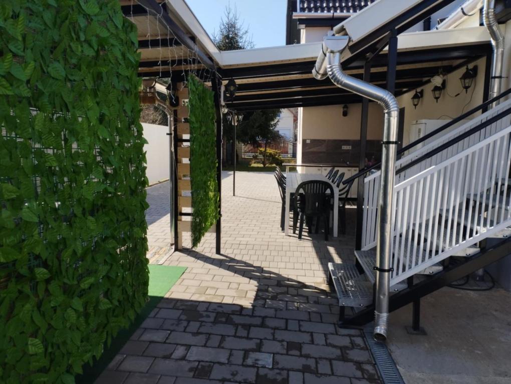 Budynek, w którym mieści się apartament