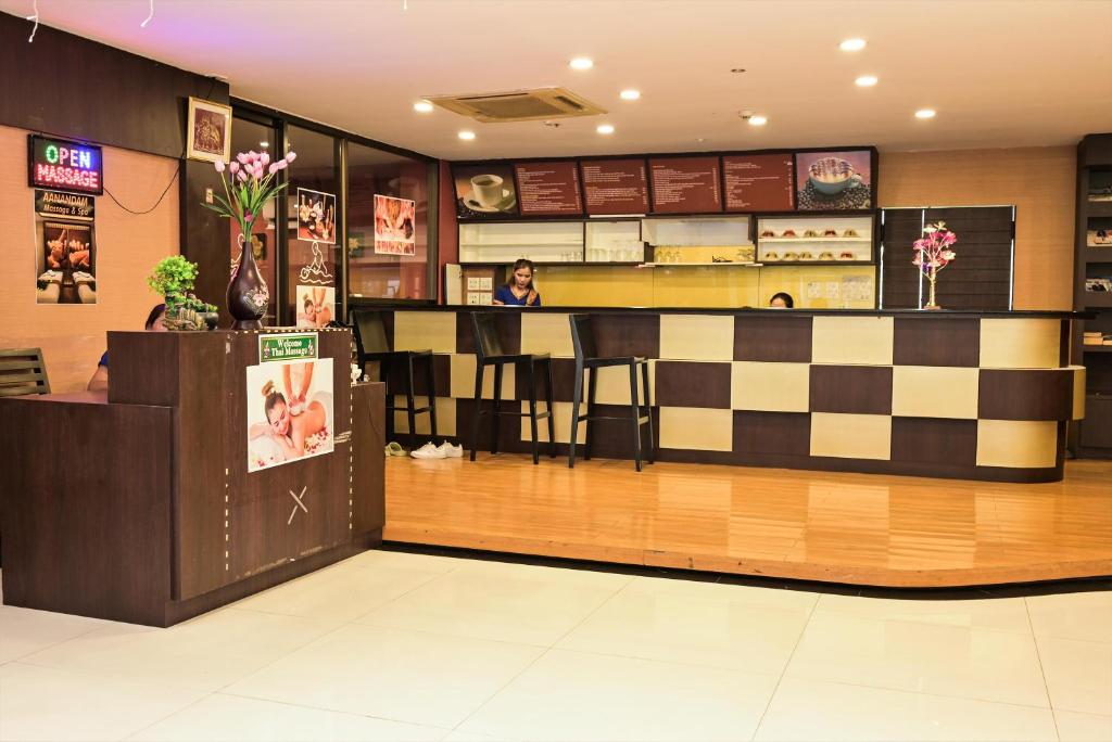 Boss Suites Nana Hotel - Resim 5