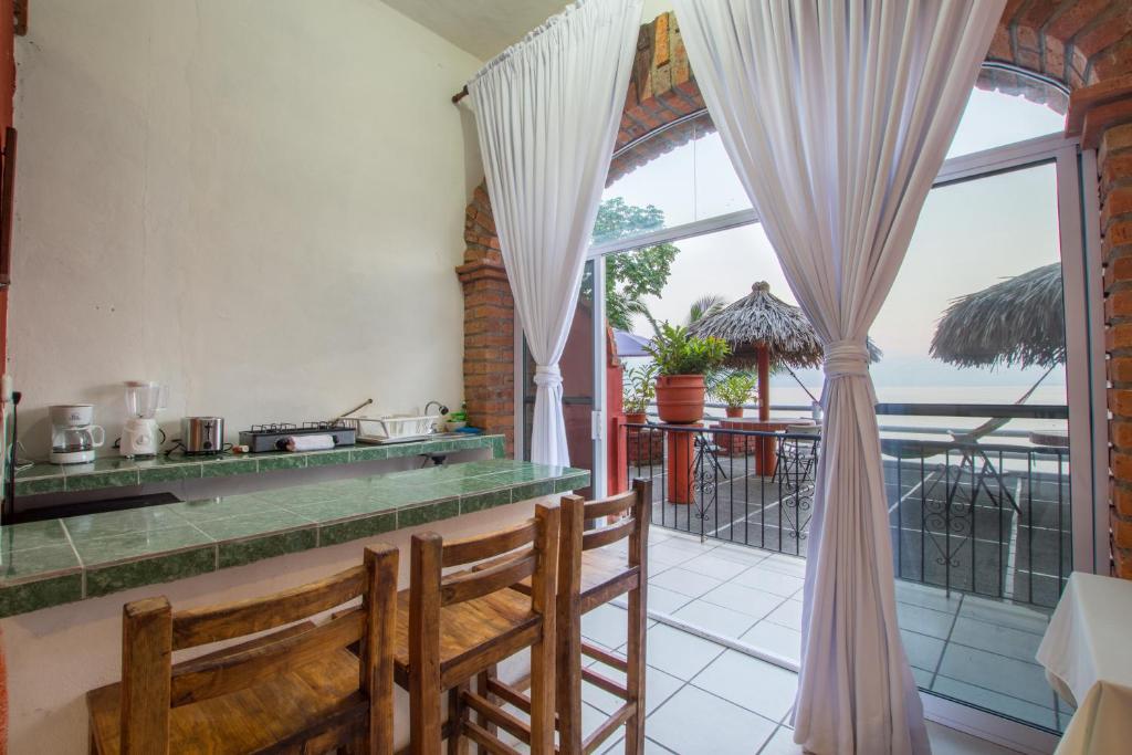 Fotografie z fotogalerie ubytování Traditional Sierra Leon Oceanfront Rooms - Adults Only v destinaci Puerto Vallarta