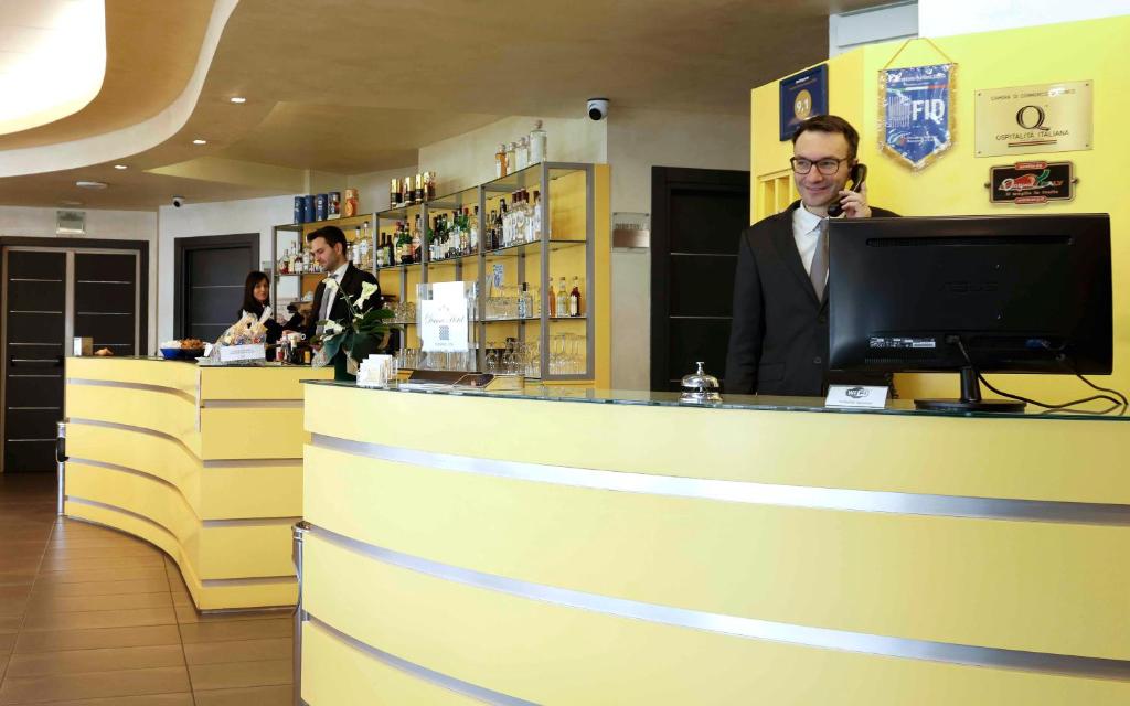 Hosté ubytování Dama Hotel