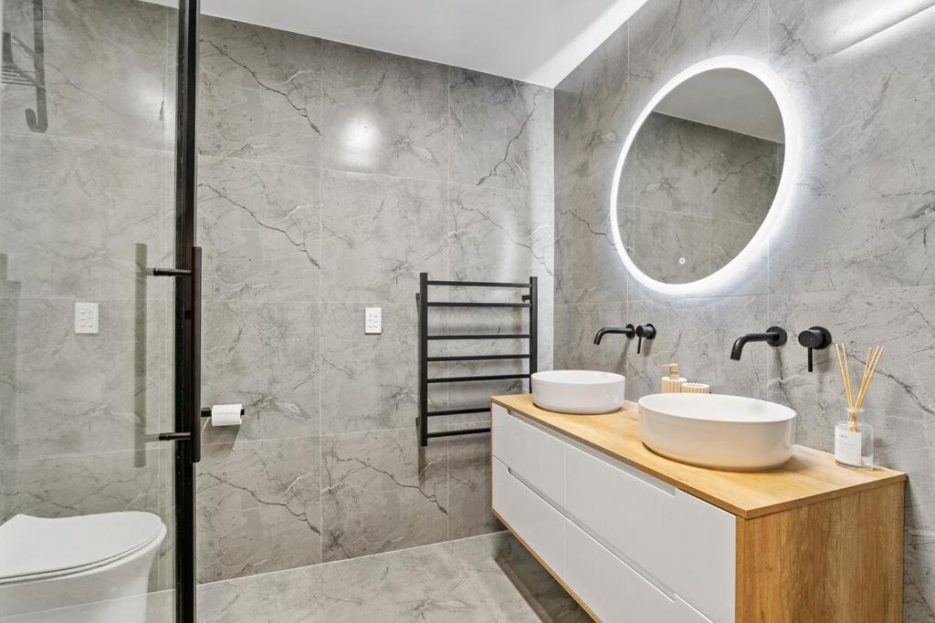 Forest Retreat with pool table & 10min to wineries - Resim 20