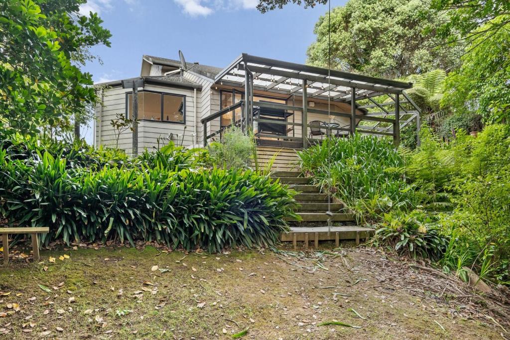 Forest Retreat with pool table & 10min to wineries - Resim 36