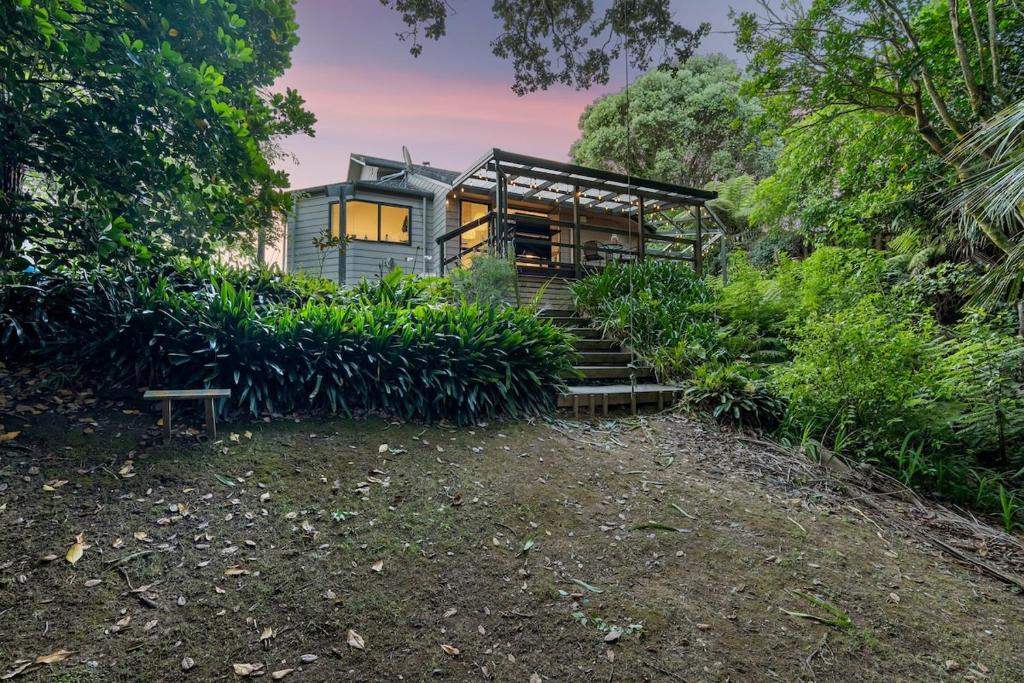 Forest Retreat with pool table & 10min to wineries - Resim 37