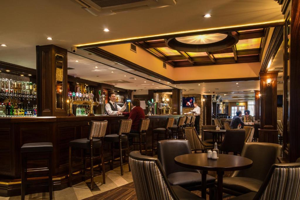 Lounge nebo bar v ubytování Abbey Hotel Donegal