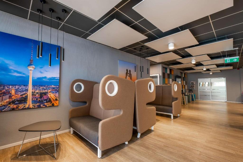 Posezení v ubytování Hotel Berlin Lichtenberg
