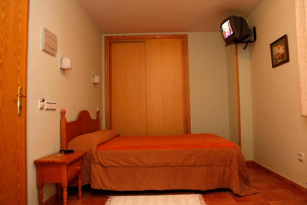 Hostal La Granja - Double Or Twin Room