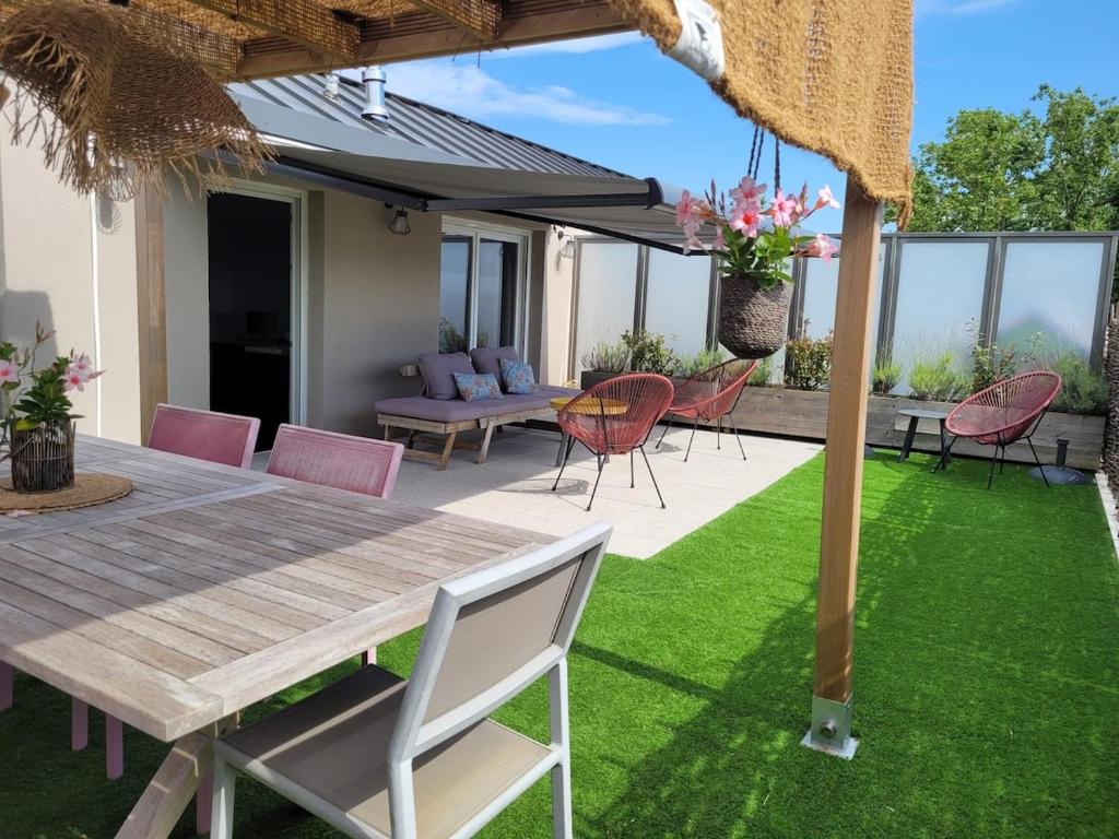 Photo de la galerie de l'établissement Duplex rooftop Groupama stadium LDLC ARENA, à Meyzieu