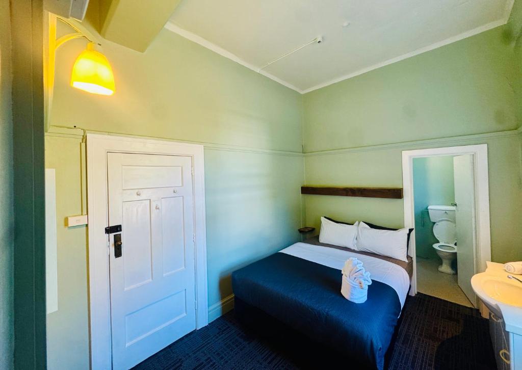 Crashpalace Napier - Resim 32